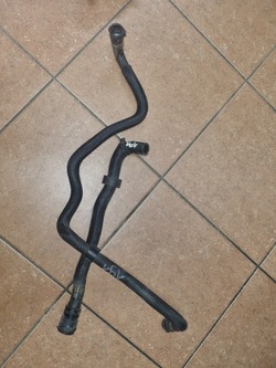 Труба шланг води evoque 2.0b hj32-8b504-ac фото №1