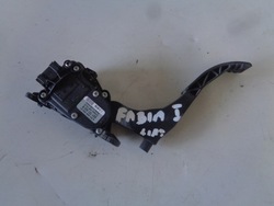 Педаль потенциометр газа skoda fabia i 6q1721503b фото №1