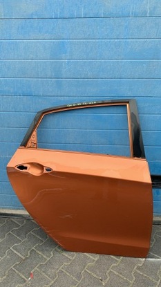 Hyundai i30 2012- hb двері зад задні праві фото №1