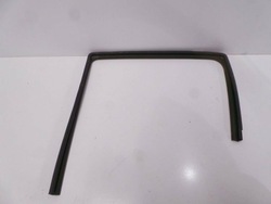 Nissan micra k14 2018 прокладка двері зад права фото №1