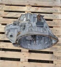 Коробка передач коробки передач trafic 2.0 vivaro 2.0 primastar 2.0 pf6010 фото №1