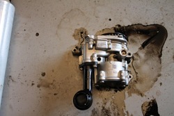 Насос масла vw audi 04l145208k фото №1