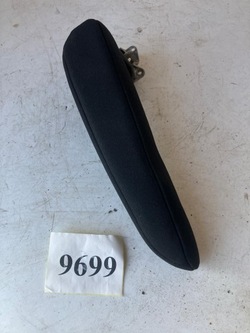 Підлокітник сидіння водія лівий перед citroen c3 aircross фото №1