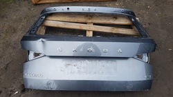 Skoda kodiaq задня кришка фото №1