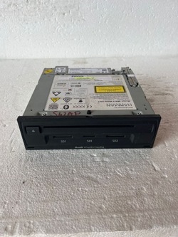 Зчитувач навігації 81a035036 audi q2 фото №1