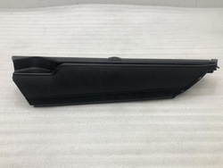 Планка багажника ліва mercedes w204 2048600124 фото №1