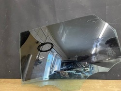 Стекло дверь левый зад jaguar f-pace x761 2020 фото №1