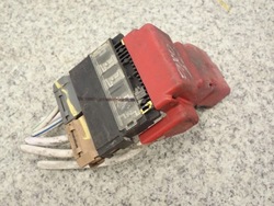 Suzuki alto nissan pixo 1.0 09 - клема плюсова фото №1