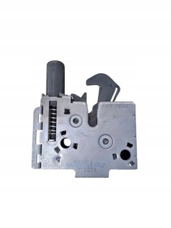 Audi q2 81a823509b замок ремня фото №1