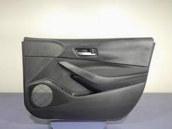 Toyota corolla xii e21 sedan обивка боковина дверь перед правая 67611-x1g01 фото №1