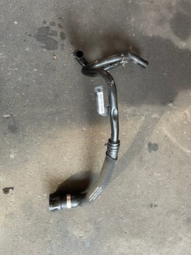 Audi rs6 c7 шланг шланг води 4g0121070m фото №1