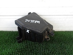 Dacia duster i 10- корпус коробка запобіжників фото №1