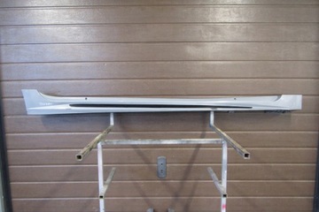 Планка пороговая правая toyota corolla gr sport e21 фото №1