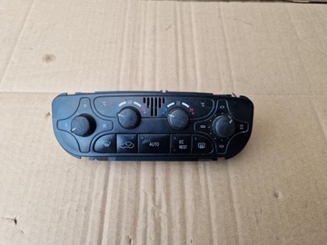 Панель воздуховод mercedes c w203 2.2 cdi фото №1