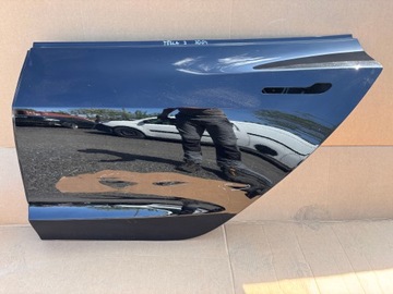 Tesla 3 двері ліві задні зад оригінал фото №1