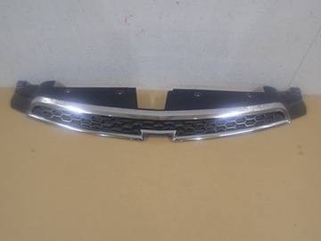 Решітка решітка радіатора решітка радіатора chevrolet cruze 2009-2012r фото №1