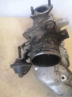 Коллектор всасывающий дроссельная заслонка kia sorento i 2,5 crdi фото №1