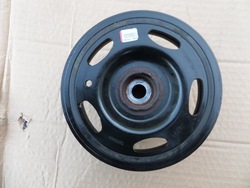 Вал насоса колесо opel corsa d astra j 1.2 t 16v фото №1