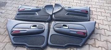 Комплект оббивка двері daimlerchrysler 03r sedan фото №1