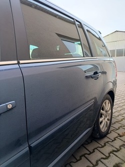 Opel zafira b дверь левая задние z22a фото №1