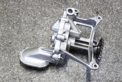 Peugeot citroen jumpy ii 2.0 hdi d4204t 13r насос масла 9682393380 фото №1