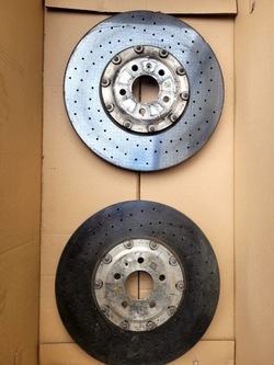 Диск тормозная audi rs6 4h0615301am 4h0615302m фото №1