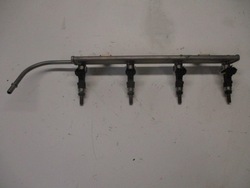 Планка вприскувальний outlander iii 2,0i 1465a412 фото №1