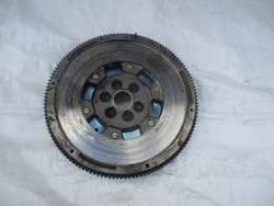 Колесо двомасовий vw golf vii audi a3 octavia 2.0tdi фото №1