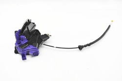 Замок дверь левый зад 6pin kia carens iv 13- фото №1