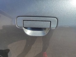 Ручка правая задняя наружная ly7l a4 b5 audi a4 фото №1