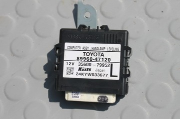 Модуль блок керування світла toyota prius iii 09-15 фото №1