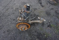 Поворотна опора ступиця важіль праві зад 2,0 i-vtec honda fr-v 05-09 фото №1