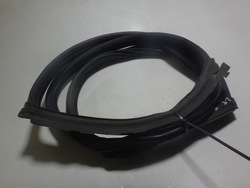 Прокладка двері ліва лівий зад задня bmw 5 f07 gt фото №1