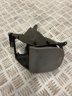 Держатель na кружка a163800358 mercedes ml w163 фото №1