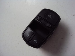 Панель стекло левый перед opel corsa d 5d 06-14 фото №1