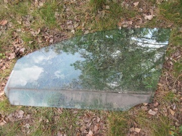 Стекло левая боковая w дверь передняя s40 v50 2011r фото №1