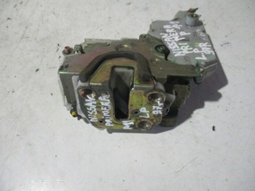 Замок двері переднє перед лівий nissan primera p11 1997r фото №1