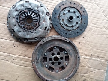 Transit mk7 2,2 tdci зчеплення колесо притиск фото №1