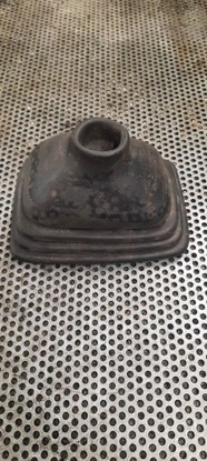 Чехол рычаг переключения передач 770082525 renault master фото №1