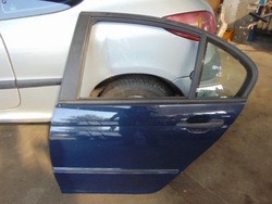 Bmw seria 5 двері зад ліві комплектні фото №1