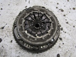 Сцепление колесо двухмассовый 1.2 tce renault megane iv hb 302103451r фото №1