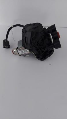 Tesla модель s насос тормозная новая фото №1