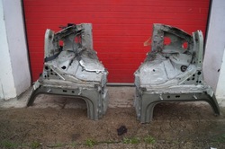 Audi q7 4m 17r стійка чверть права ліва передня фото №1