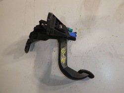 Педаль зчеплення renault master iii 070112 фото №1