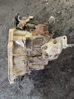 Коробка передач механічна коробка передач chevrolet epica 2.0 16v 4x2 uc x20z 06-11r фото №1