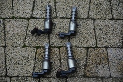 Клапан управляющий audi a8 s8 d4 06e257n 06e109257n фото №1