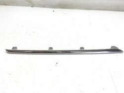 Mercedes w212 хром планка решітка 2128852421 фото №1