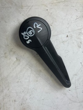 Ручка сиденья левый перед peugeot 508 фото №1