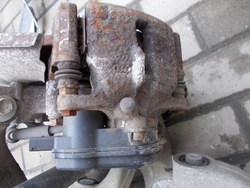 Суппорт тормозной audi a4 b8 зад задний правые фото №1