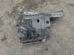 Infiniti q30 чверть праві перед фото №1